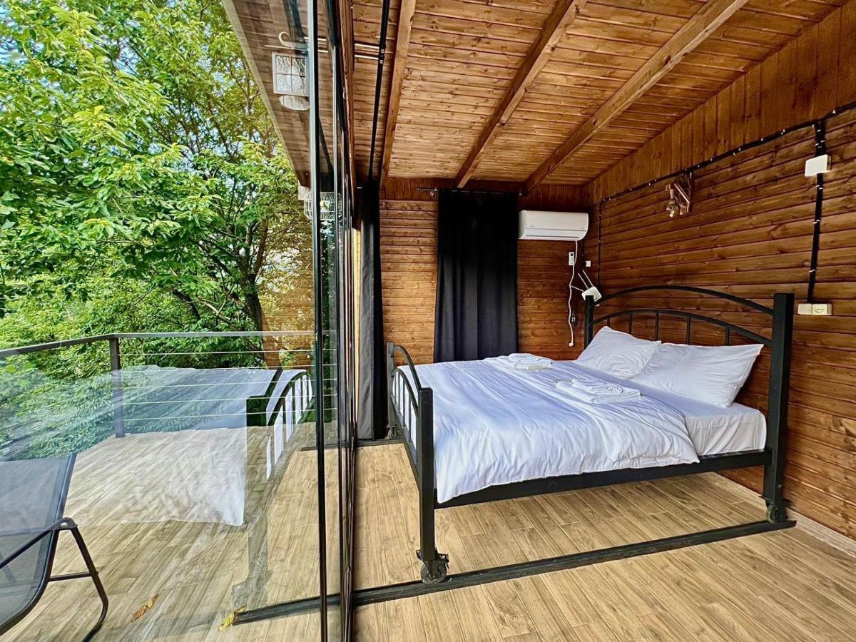 Woodpecker Georgia Hotel Batumi Ngoại thất bức ảnh