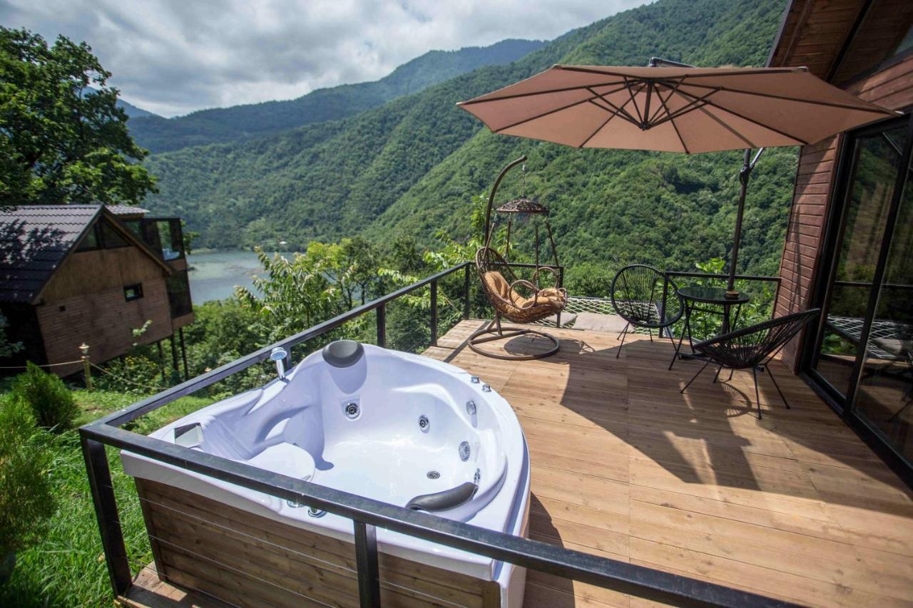 Woodpecker Georgia Hotel Batumi Ngoại thất bức ảnh