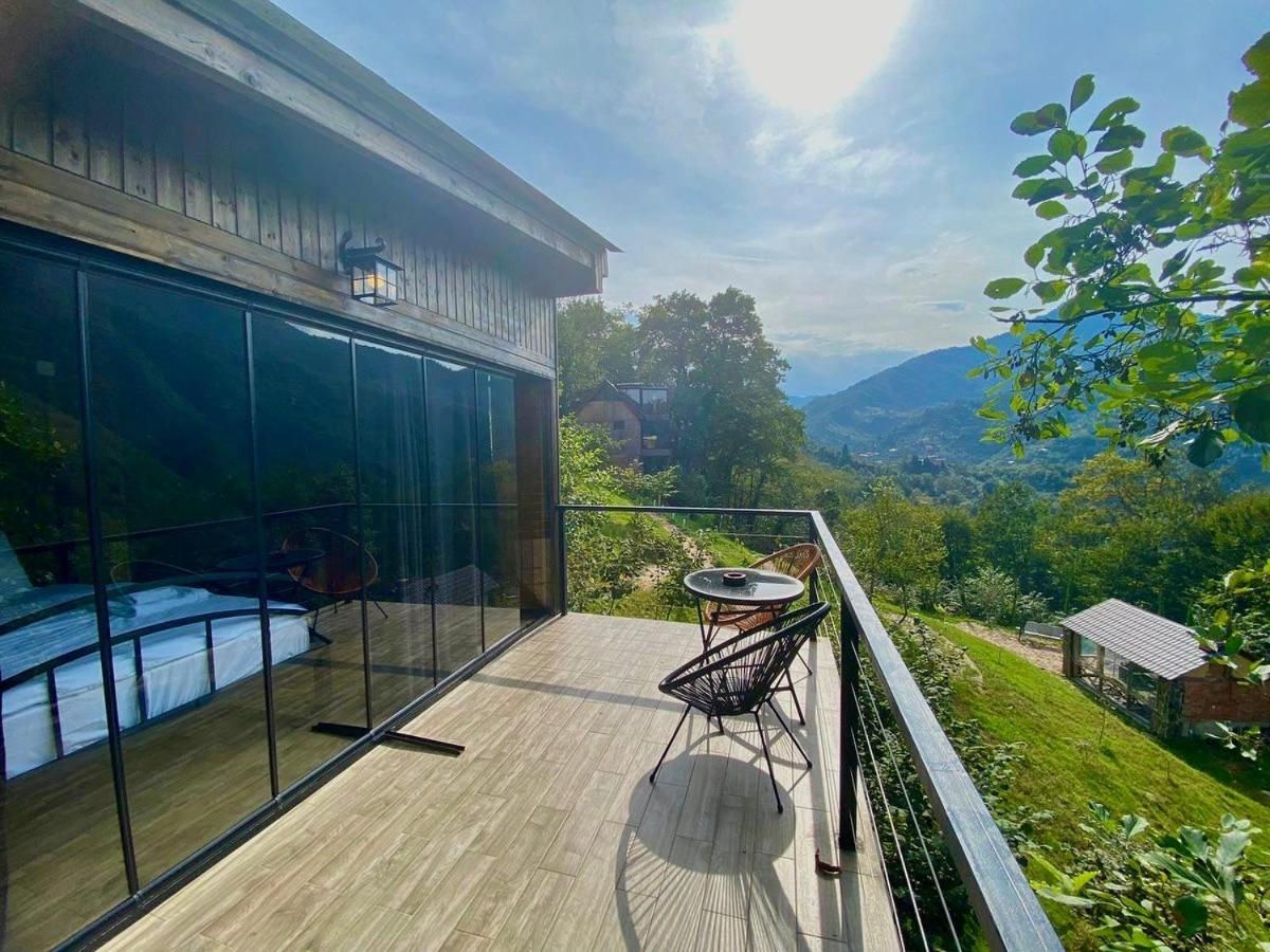 Woodpecker Georgia Hotel Batumi Ngoại thất bức ảnh
