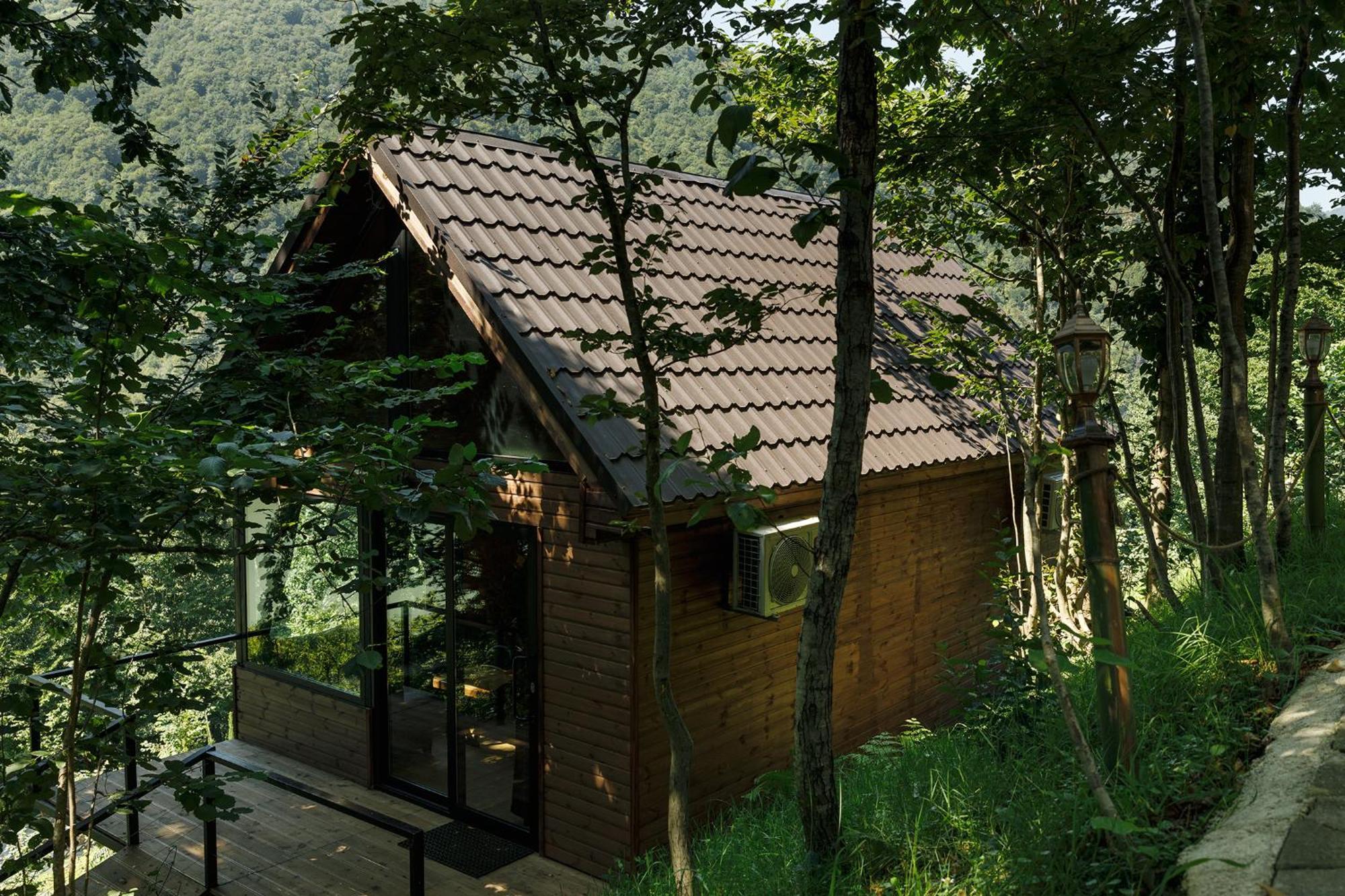 Woodpecker Georgia Hotel Batumi Ngoại thất bức ảnh