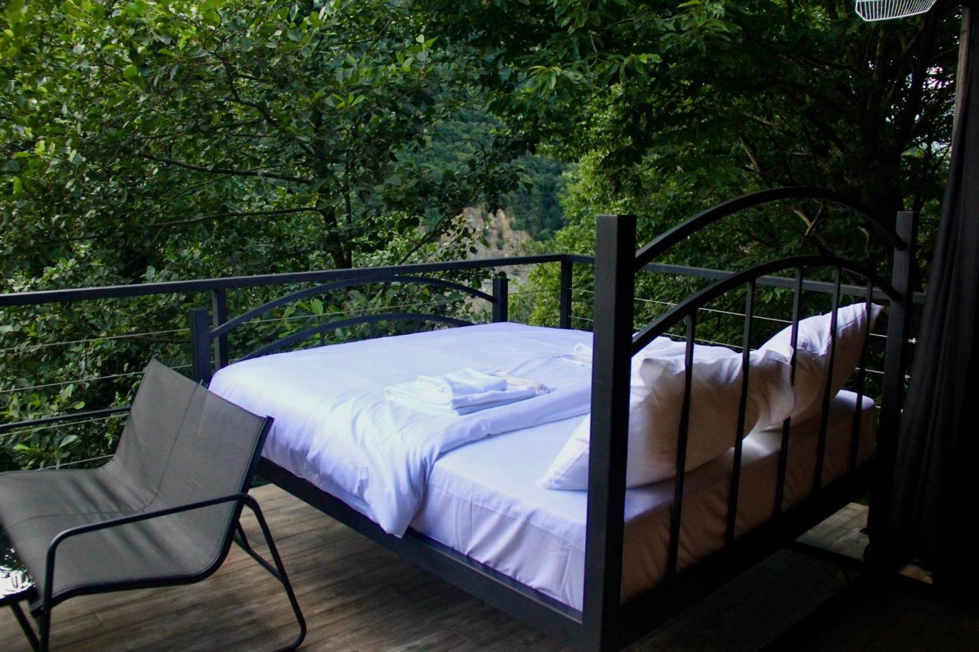 Woodpecker Georgia Hotel Batumi Ngoại thất bức ảnh